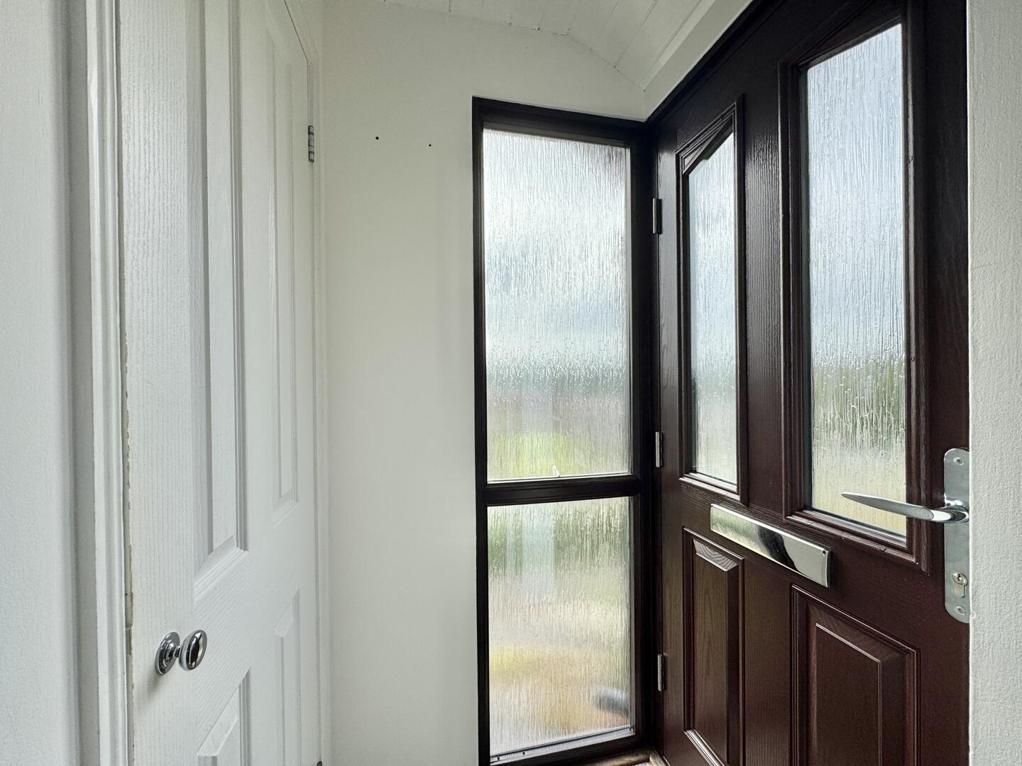 2 bed property in Riverside View, Truro